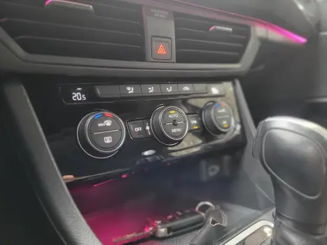 JETTA Comfort. 250 TSI 1.4 Flex 16v Aut.