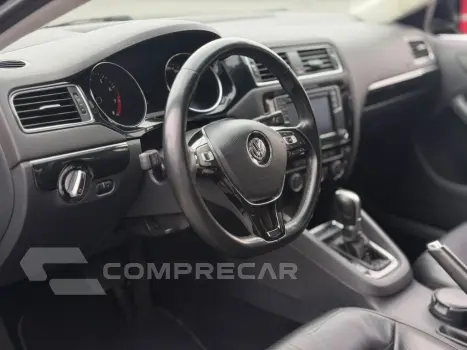 JETTA Highline 2.0 TSI 16V 4p Tiptronic
