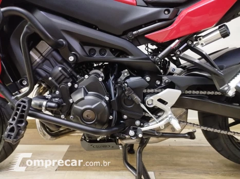 Tracer 900 GT