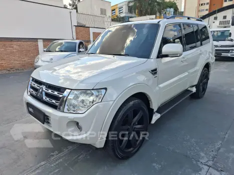 Mitsubishi PAJERO 3.2 Full HPE 4X4 16V Turbo Intercooler 4 portas