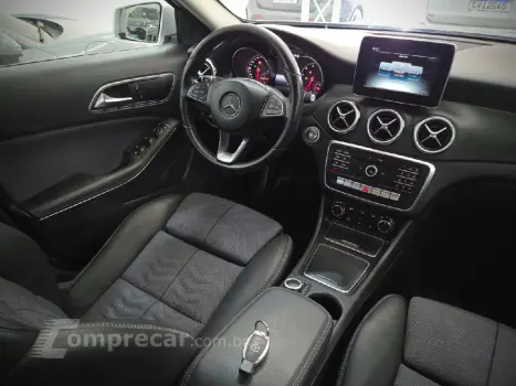 GLA 200 1.6 CGI STYLE 16V TURBO FLEX 4P AUTOMATICO