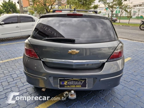 VECTRA 2.0 MPFI GT HATCH 8V FLEX 4P MANUAL