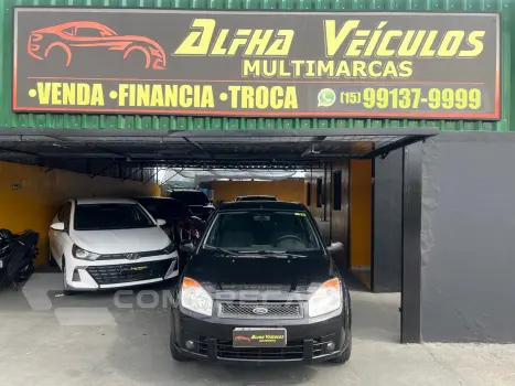 FIESTA 1.6 MPI Class Hatch 8V