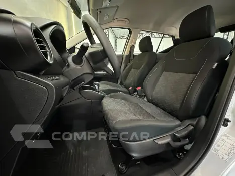 KICKS Active 1.6 16V Flex Aut.