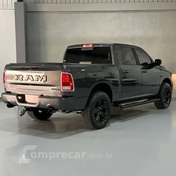 CLASSIC LARAMIE 5.7 CD V8 4X4 Aut.