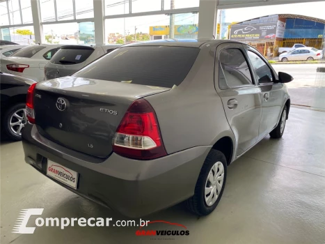 ETIOS 1.5 X PLUS SEDAN 16V FLEX 4P AUTOMÁTICO
