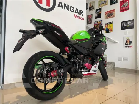 NINJA 400