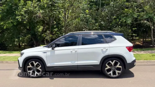 TAOS 1.4 250 TSI Highline
