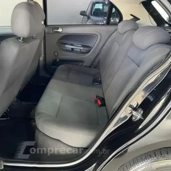 Gol (novo) 1.6 Mi Total Flex 8V 4p