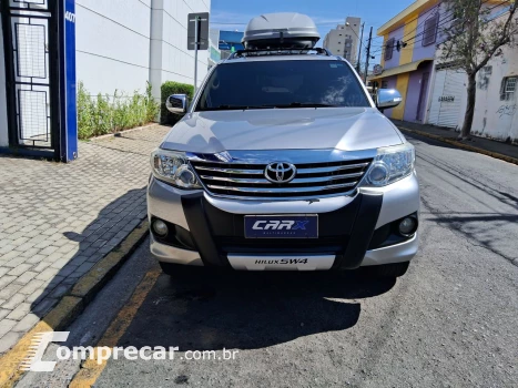Hilux SW4 2.7 16V 4P FLEX SR 7 LUGARES AUTOMÁTICO
