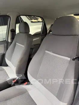 CELTA 1.0 MPFI LT 8V