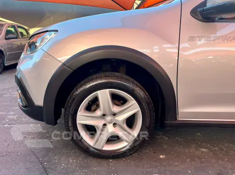 SANDERO 1.6 16V SCE Stepway ZEN