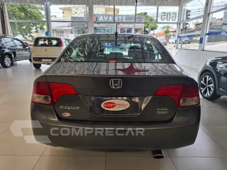 CIVIC 1.8 LXL 16V