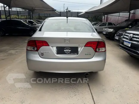 Civic 1.8 16V 4P FLEX LXS AUTOMÁTICO