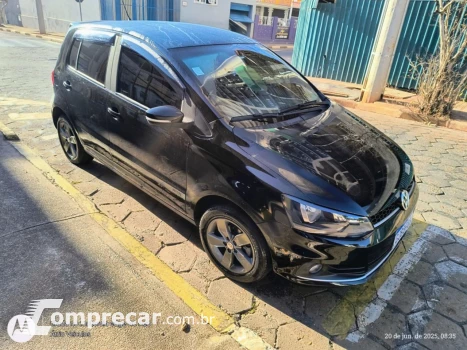 Fox RUN 1.6 Flex 8V 5p