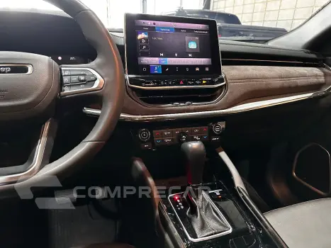 COMMANDER 1.3 T270 TURBO FLEX OVERLAND AT6