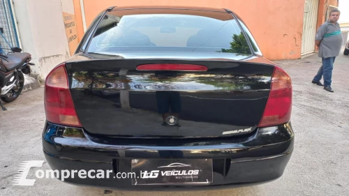 CORSA 1.4 MPFI Premium Sedan 8V