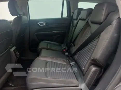 COMMANDER 1.3 T270 TURBO FLEX LIMITED AT6