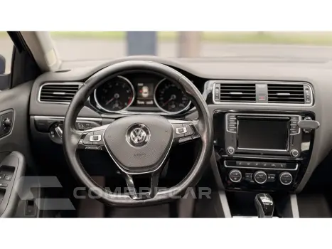 JETTA 2.0 TSI HIGHLINE 211CV GASOLINA 4P TIPTRONIC