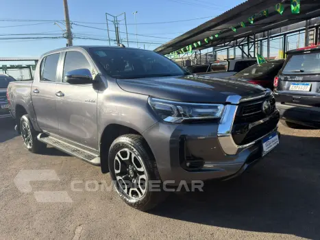Hilux Caminhonete 2.8 16V SRX 4X4 DIESEL CABINE DUPLA AUTOMÁ