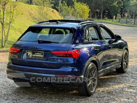 Q3 2.0 40 TFSI GASOLINA PERFORMANCE BLACK QUATTRO TIPTRONIC
