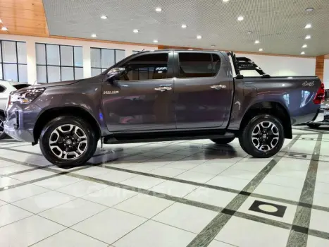 HILUX CD SRX 4X4 2.8 TDI 16V DIESEL AUT