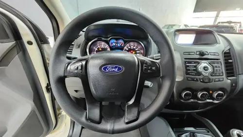 Ranger XLT 2.5 16V 4x2 CD Flex