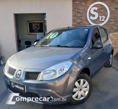 Renault SANDERO 4 portas