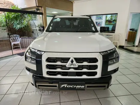 Triton  2.4 KATANA BITURBO DIESEL CABINE DUPLA 4X4 AUTOMÁTIC