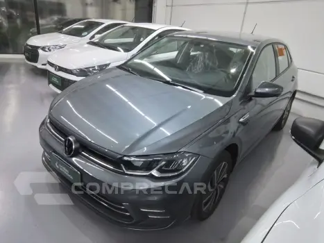 Volkswagen POLO 1.0 170 TSI HIGHLINE AUTOMÁTICO 4 portas