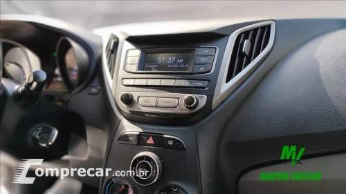 HB20S 1.6 COMFORT PLUS 16V FLEX 4P AUTOMÁTICO