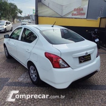 VERSA 1.0 12V FlexStart 4p Mec.