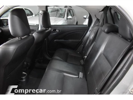 ETIOS HATCH - 1.5 PLATINUM 16V 4P AUTOMÁTICO