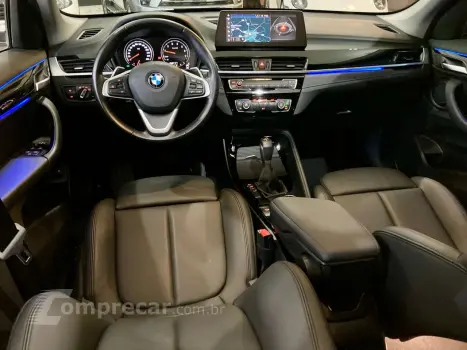 X1 2.0 16V 4P S DRIVE 20I X-LINE TURBO AUTOMÁTICO
