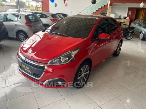 PEUGEOT 208 1.6 16V Griffe 4 portas