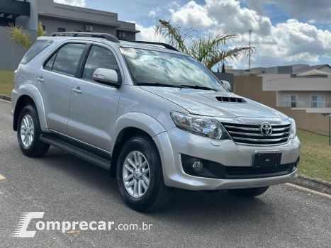 HILUX SW4 3.0 SRV 4X4 7 LUGARES 16V TURBO INTERCOOLER DIESEL