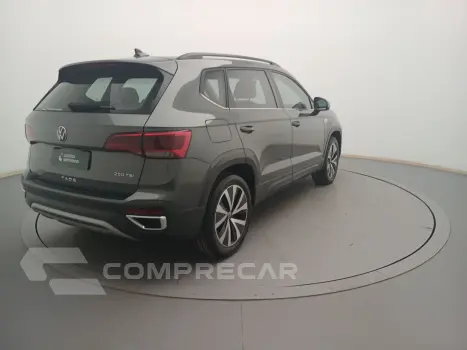 TAOS 1.4 250 TSI TOTAL FLEX COMFORTLINE AUTOMÁTICO
