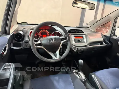Fit 1.4 16V 4P LX FLEX