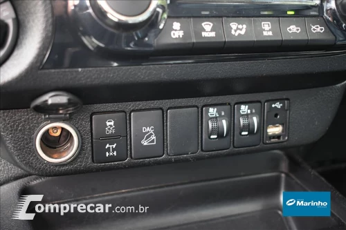 HILUX 2.8 D-4D TURBO DIESEL CD SRX 4X4 AUTOMÁTICO