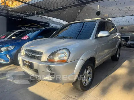 Hyundai TUCSON 2.0 MPFI GLS 16V 143cv 2WD 4 portas