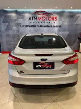 Focus Sedan 2.0 16V 4P FLEX S POWERSHIFT AUTOMÁTICO