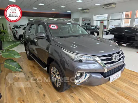 HILUX SW4 2.8 SRX 4X4 7 LUGARES 16V TURBO INTERCO