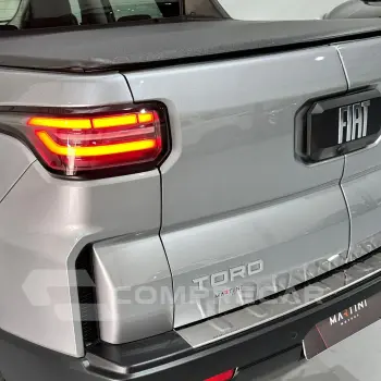 Toro Freedom 1.3 T270 4x2 Flex Aut.