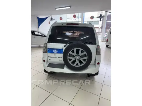 PAJERO TR4 2.0 4X2 16V 140CV FLEX 4P AUTOMÁTICO