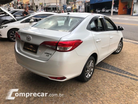 Yaris 1.5 16V Flex Sedan Xs Connect Multidrive