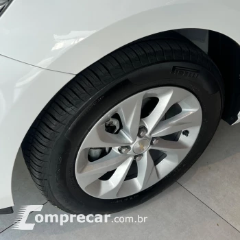ONIX SEDAN Plus LT 1.0 12V Flex 4p Mec.