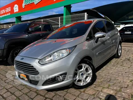 FORD FIESTA 1.6 SE Hatch 16V 4 portas