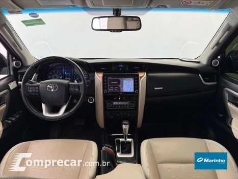 HILUX SW4 2.8 SRX DIAMOND 4X4 7 LUGARES 16V TURBO