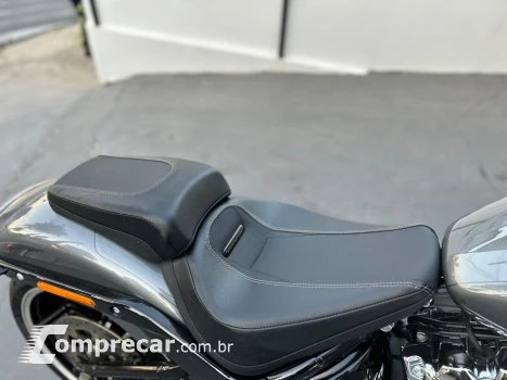 Softail Breakout 114