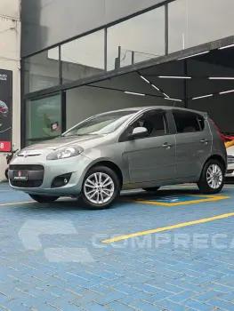Fiat Palio ESSENCE 1.6 Flex 16V 5p 4 portas